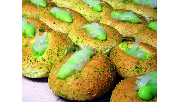 Pandan Kaya Macapuno Roll - Bakels Philippines