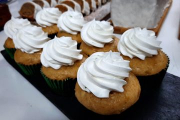 Brown-Butter Pineapple Cupcakes